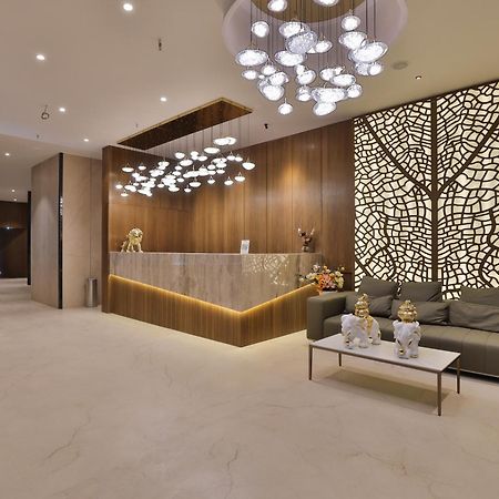 Hotel Elements סוראט מראה חיצוני תמונה