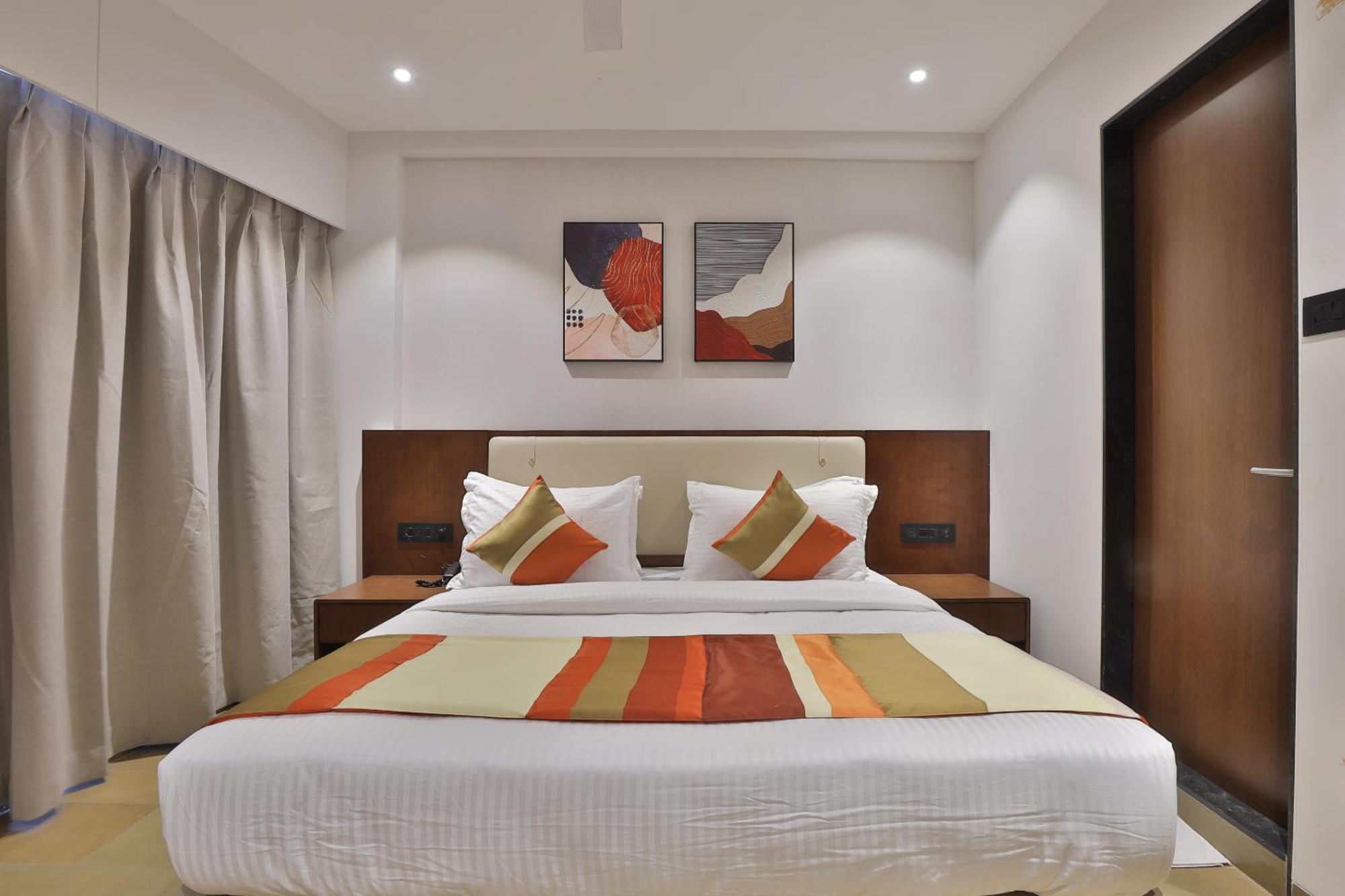 Hotel Elements סוראט מראה חיצוני תמונה