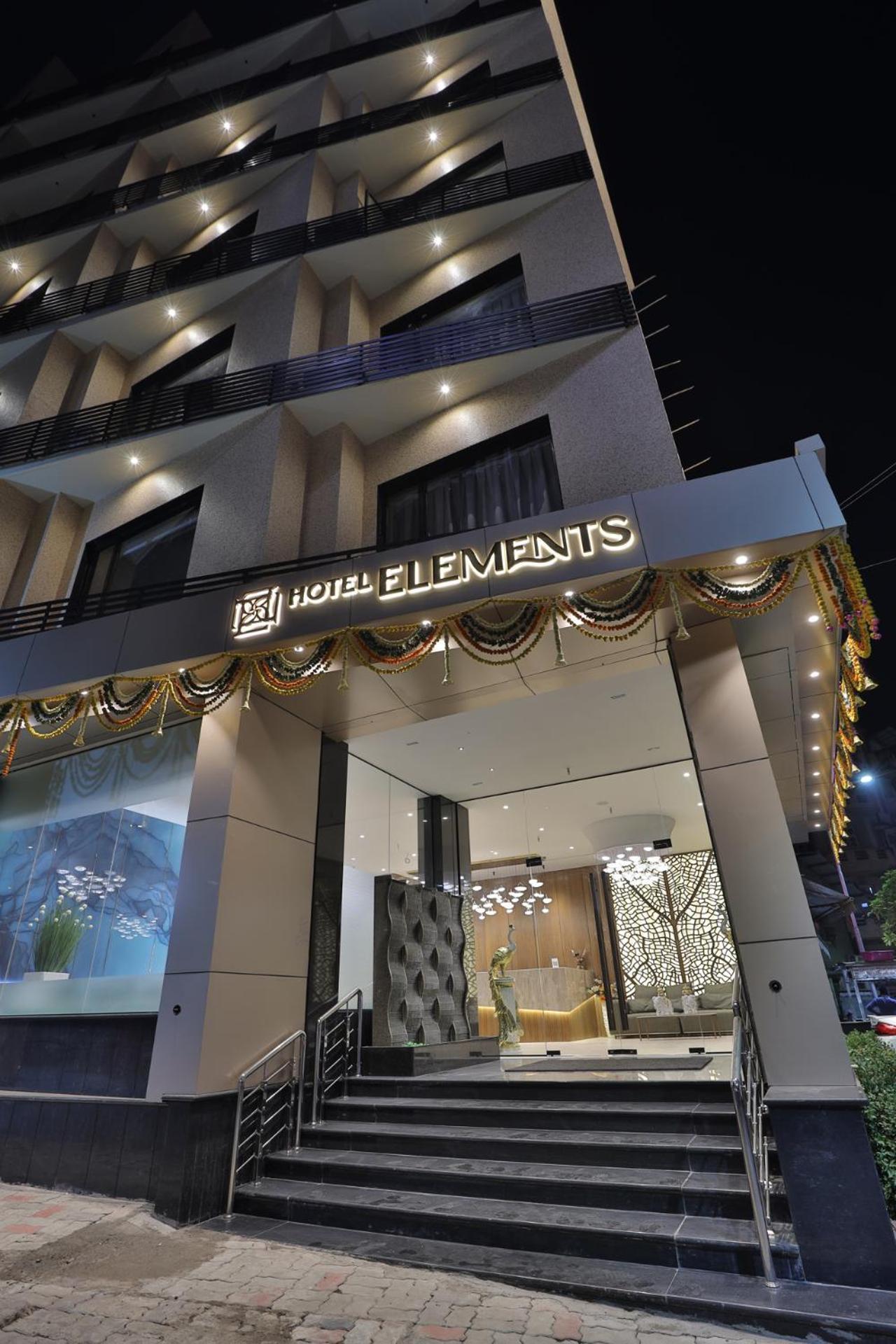 Hotel Elements סוראט מראה חיצוני תמונה
